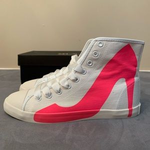 Maison Dumain Big City Fuscia Hi-Top Sneaker (39) Barbie Core